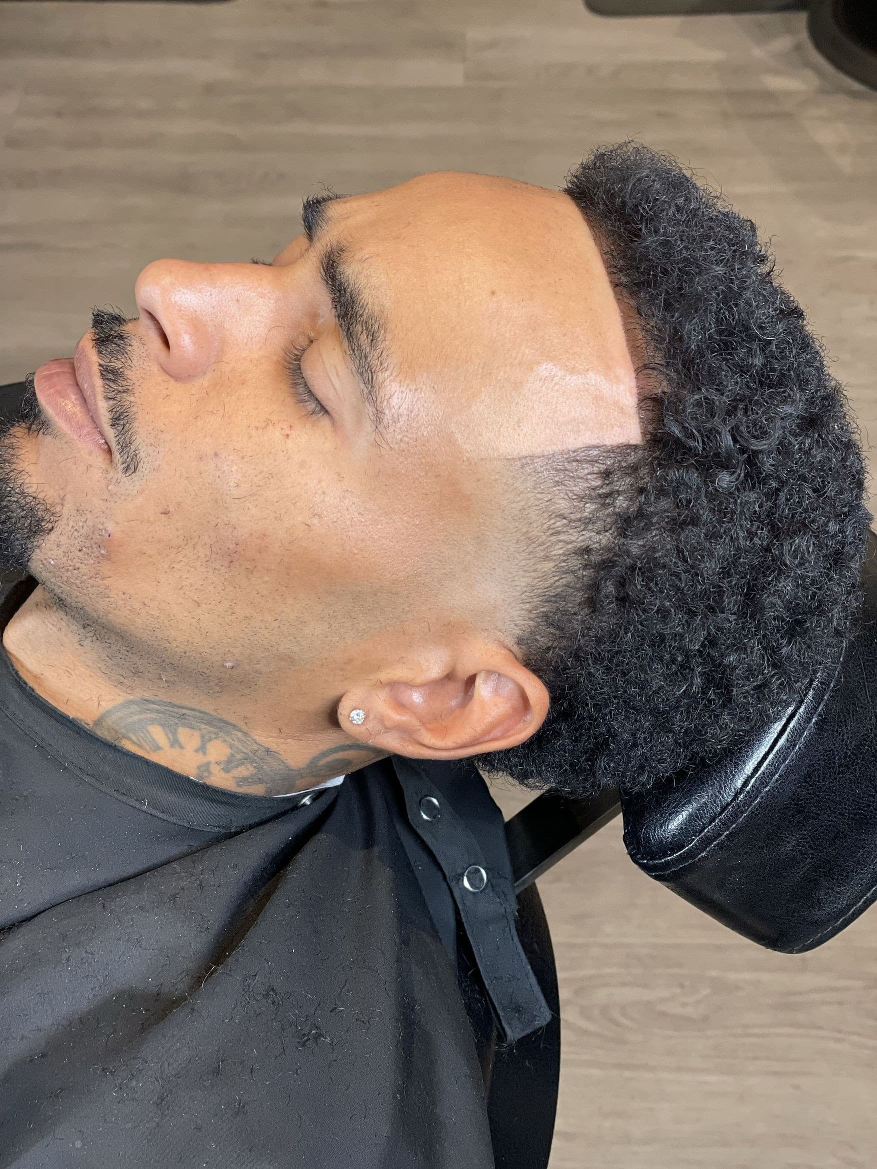Bold specialty cut